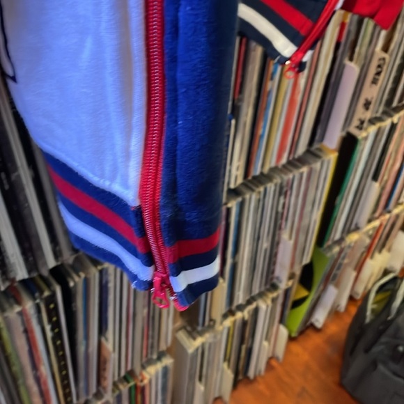 Cote De’ Nuit crewneck with zippers on the side (Men’s 3X) - Picture 7 of 7